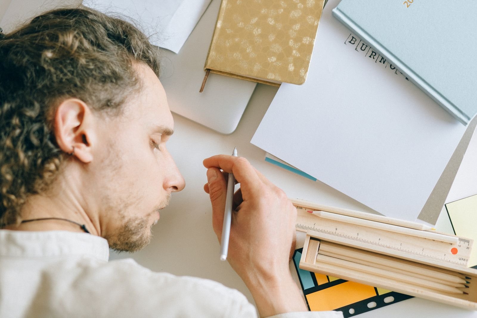 Employee working at a desk representing a part-time job in the UAE